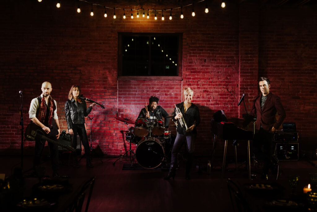 Song Requests - Songwheels - Musikcisalive.com - Live Music Kansas City